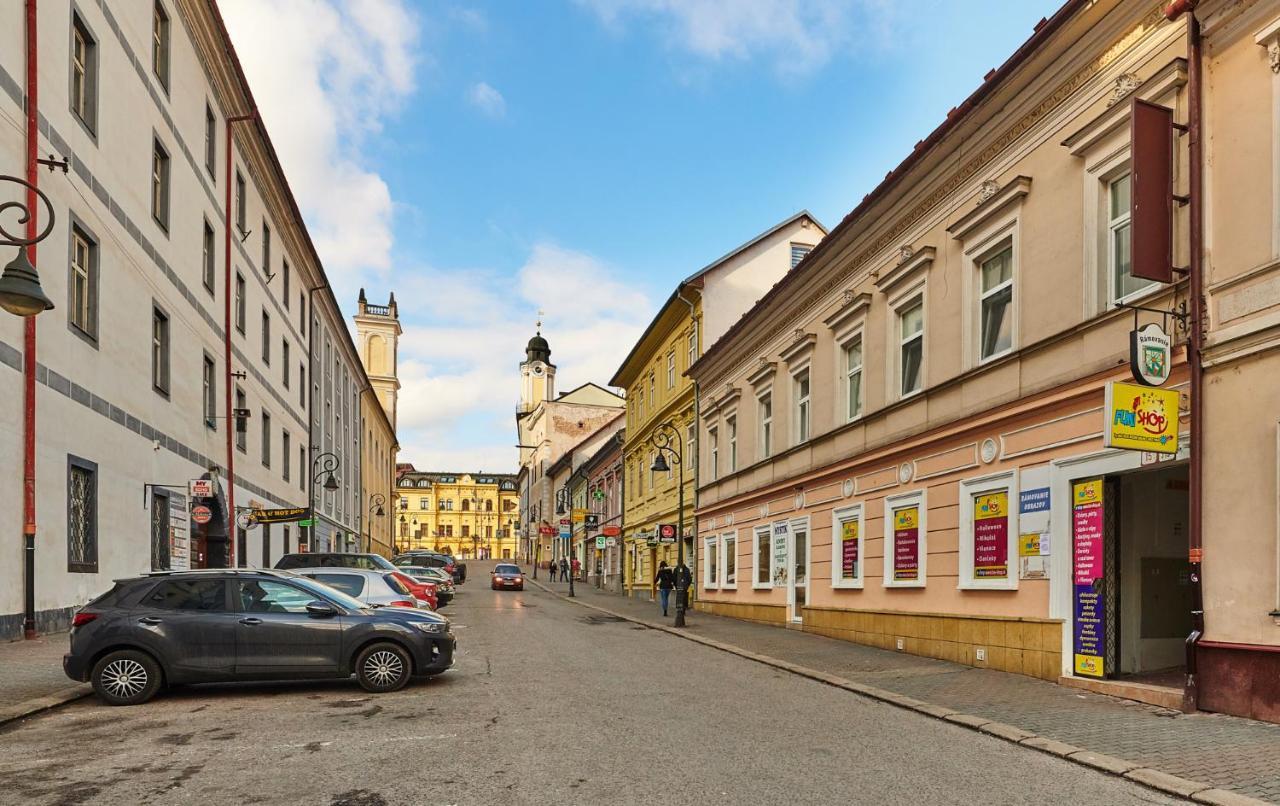 Apartman Bb Centrum Besztercebánya Kültér fotó