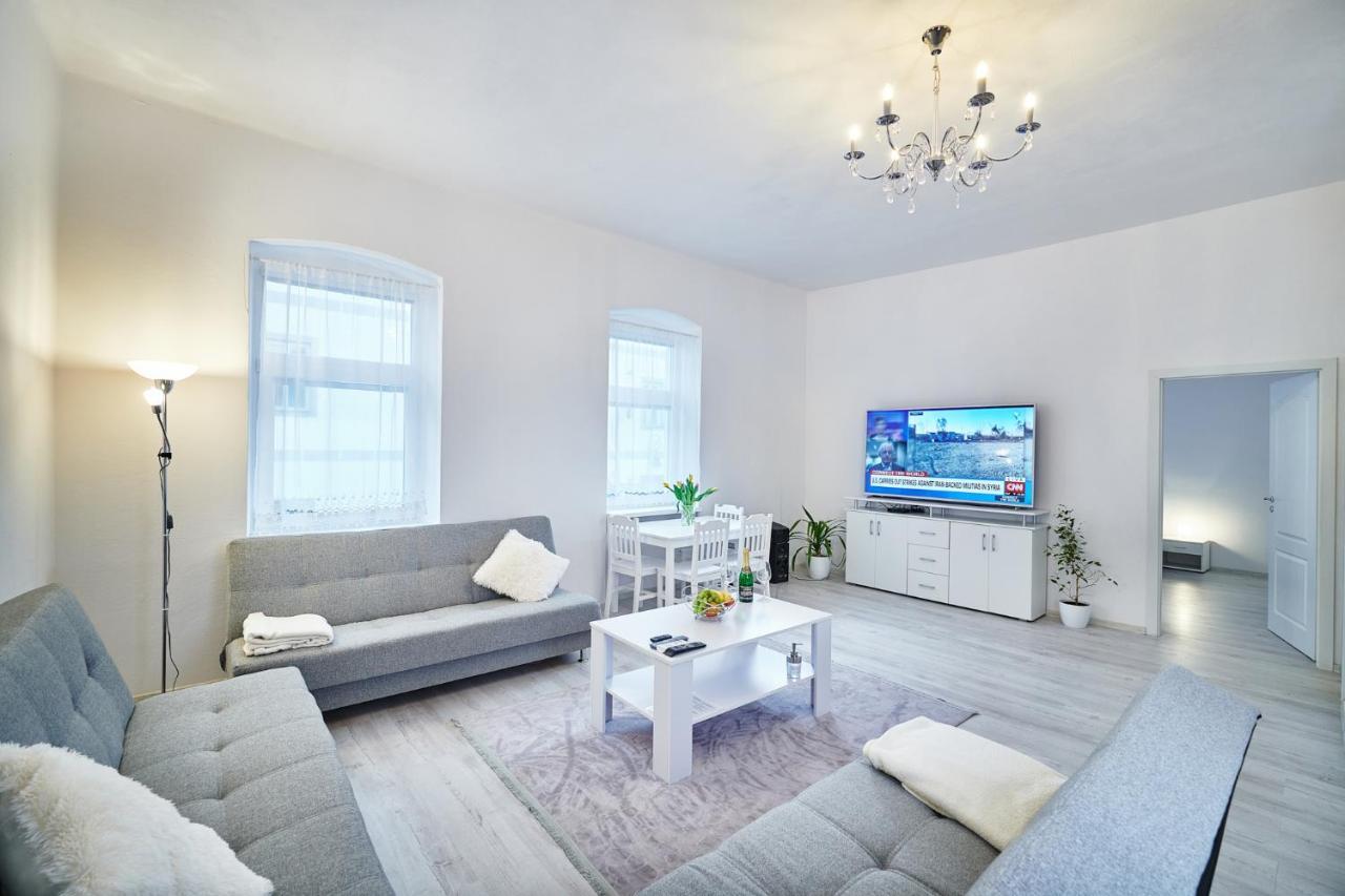 Apartman Bb Centrum Besztercebánya Kültér fotó