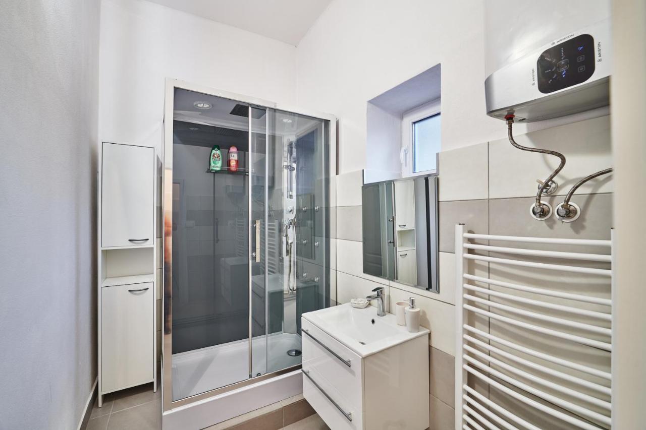 Apartman Bb Centrum Besztercebánya Kültér fotó