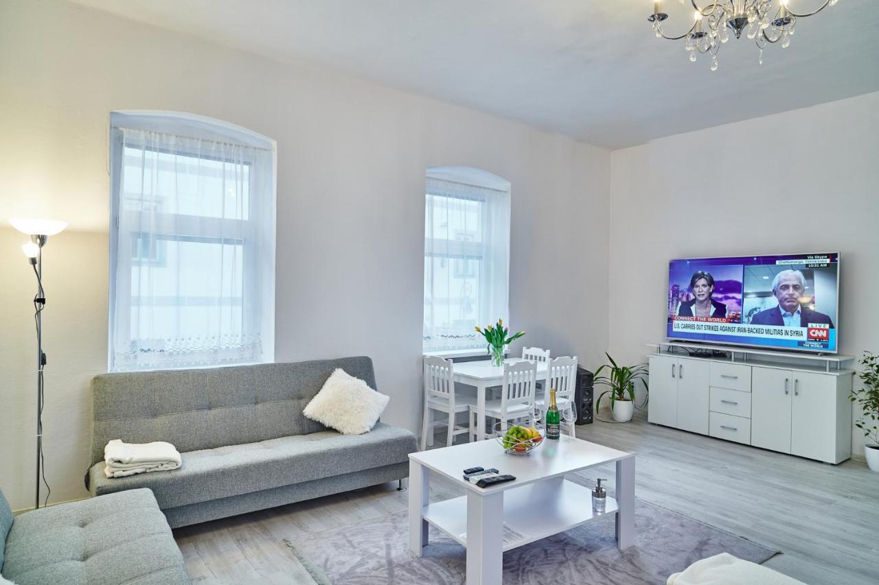 Apartman Bb Centrum Besztercebánya Kültér fotó
